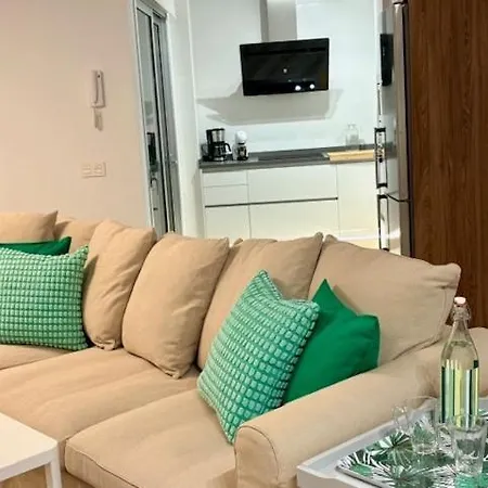 Apartment San Remo Retreat With Endless Sunsets *